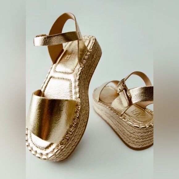 ZARA Metallic Gold Espadrille Wedges Size 35 - Picture 1 of 5